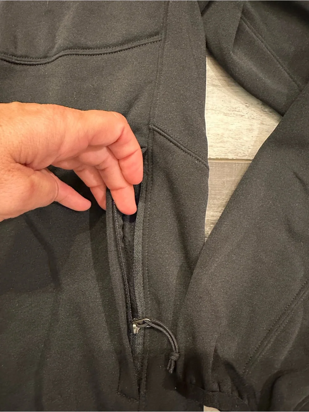 The North Face Men's Black Full-Zip Jacket